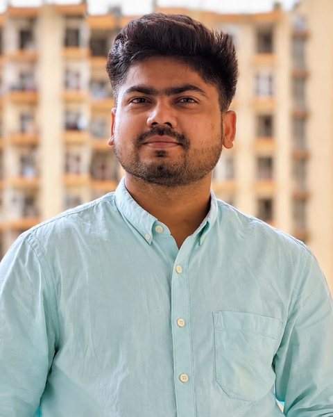 Portrait of Sandeep Kumar, Senior Software Engineer